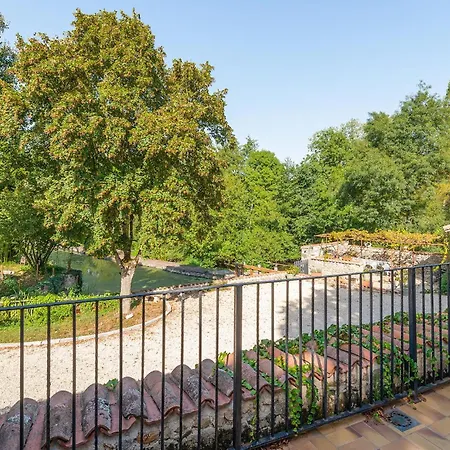 3 Bedroom Beautiful In Argentonnay